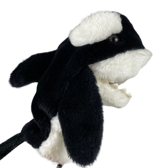Vintage Orca Killer Whale Children’s Hand Puppet Plush Simple Toy USA Made Rare - Picture 2 of 14